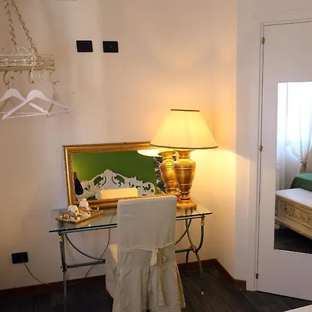 Penzion Accardi House Searooms 2*