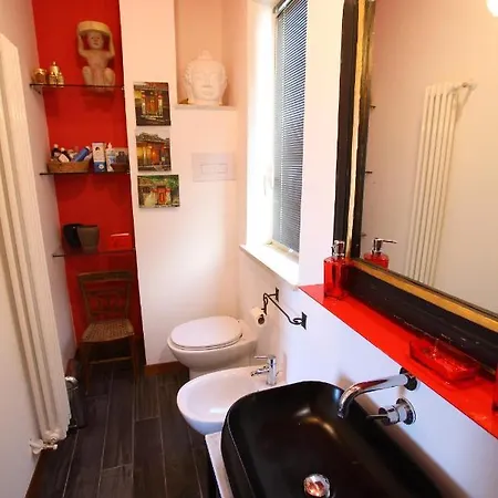 Accardi House Searooms 3*